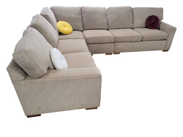 Broyhill L-Shaped Sectional - Image 3