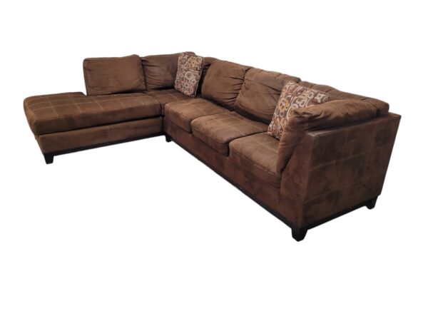 Ashley 2pc Sectional - Image 4