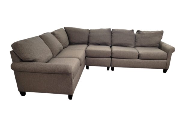 Grey Bassett 3pc Sectional - Image 3
