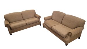 Bassett Loveseat Set