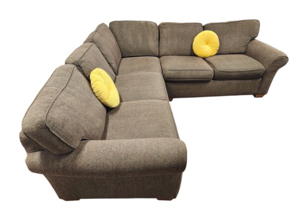Brown Flex Steel L-Shaped Sectional - Image 3