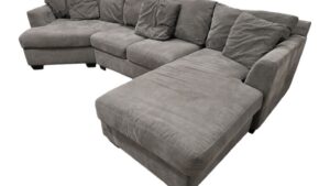Max Home Sectional with Chaise & Cuddler